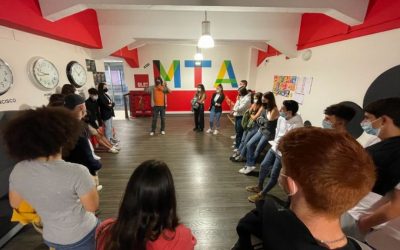 LA COMUNIDAD GLOBAL MTA: 400 NUEVAS EMPRENDEDORAS EN EQUIPO DEL GRADO LEINN CONECTADAS